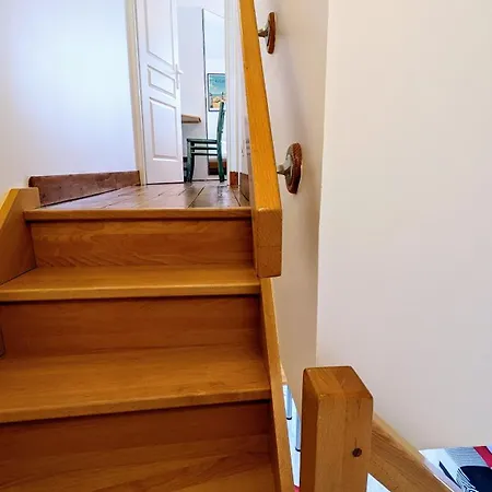 Pn 84, Maison 4-6 Personnes , Jardin , Et Centre A 15 Min A Pied Holiday home