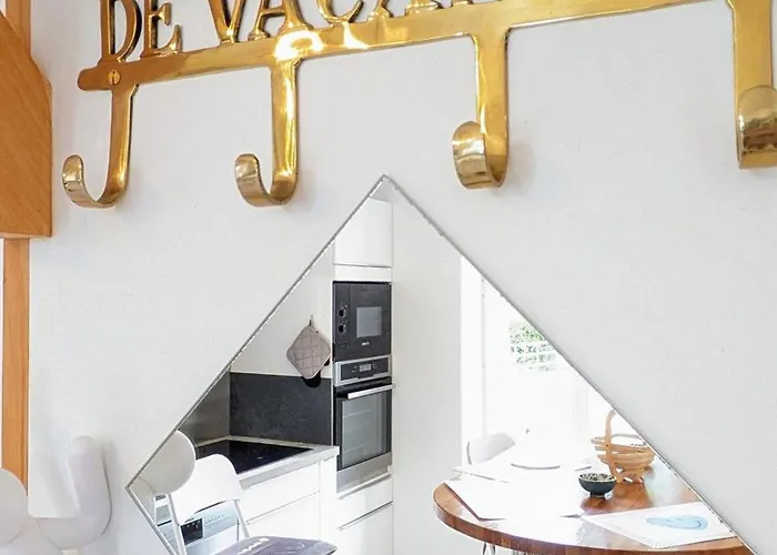 Pn 84, Maison 4-6 Personnes , Jardin , Et Centre A 15 Min A Pied *